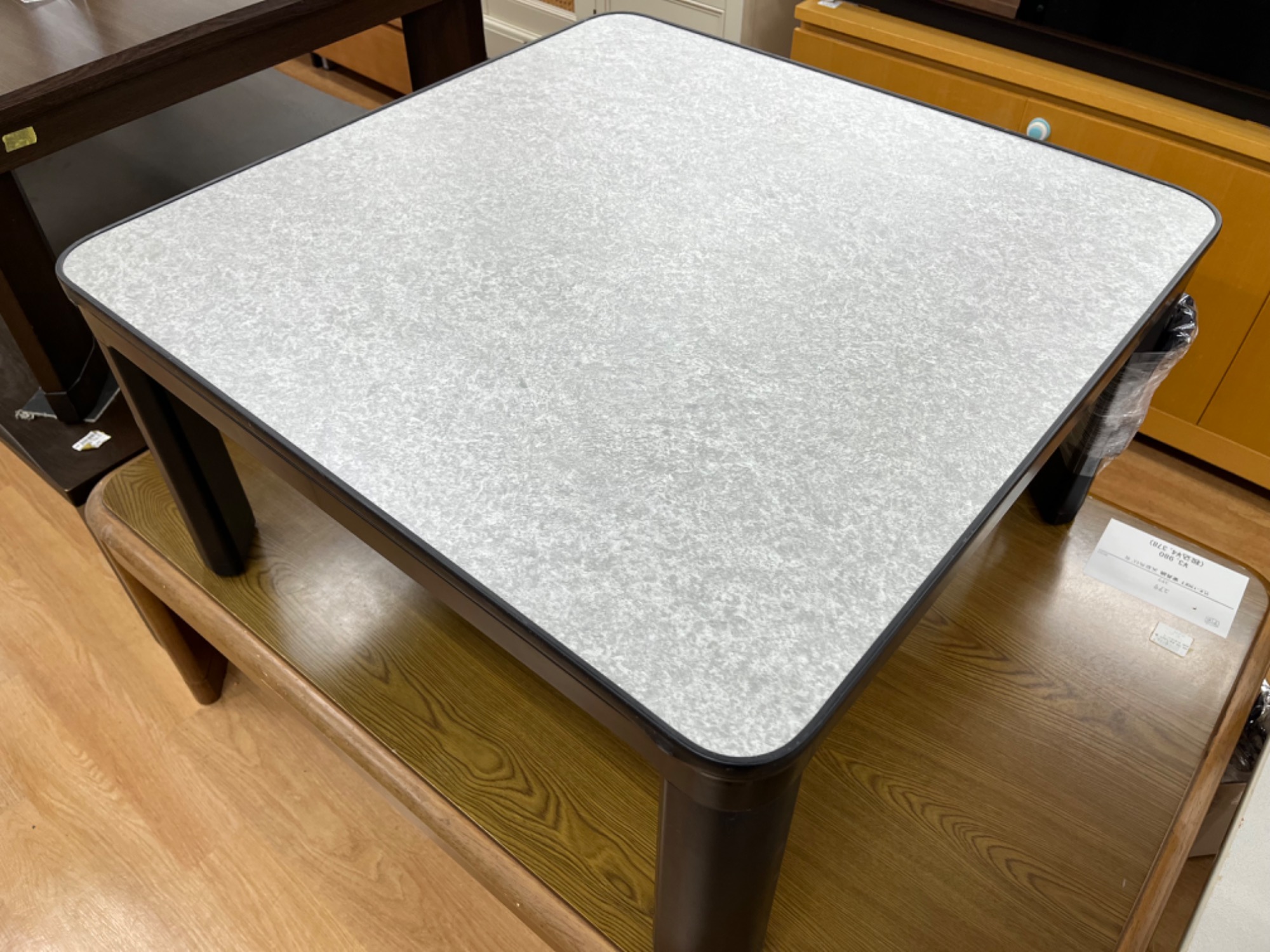 家具最大展示!!】冬のお供!!オススメのコタツを3点をご紹介します 家具最大展示!!】冬のお供!!オススメのコタツを3点をご紹介します
