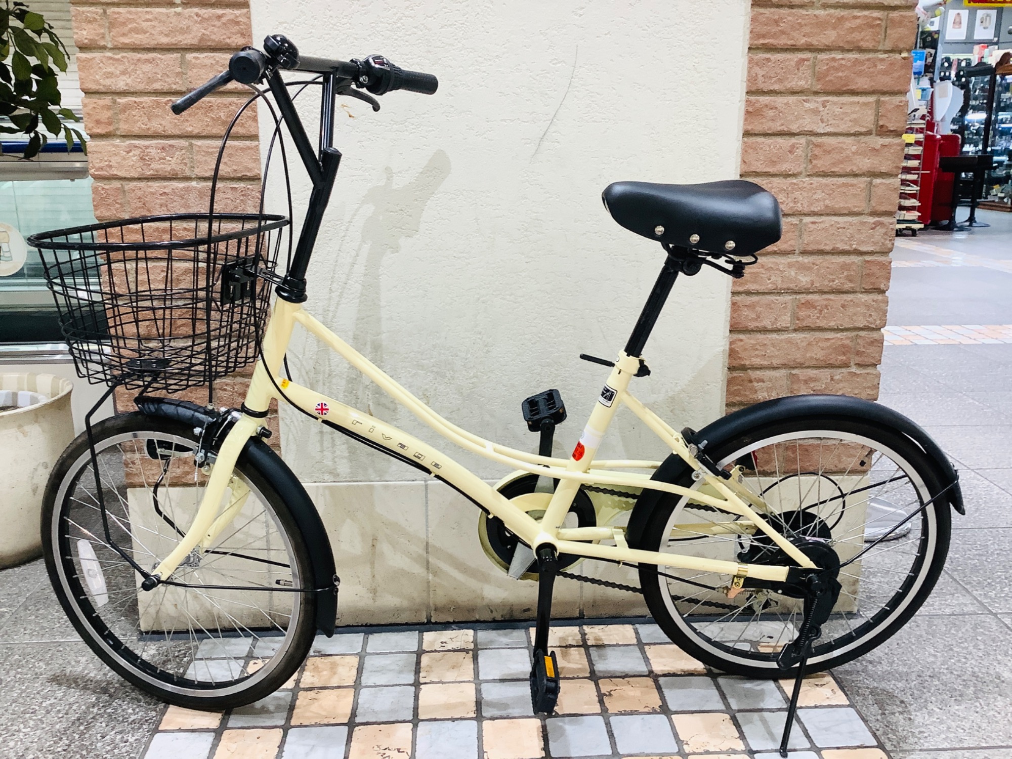 リサイクルショップどりーむ荒田店 No1510 自転車　シティサイクル　美品♪　ほぼ新品♪　新車購入より二か月以内！　鍵付き　LEDライト付き♪ デイリー使いに！！】rivageのシティーサイクル自転車をご紹介