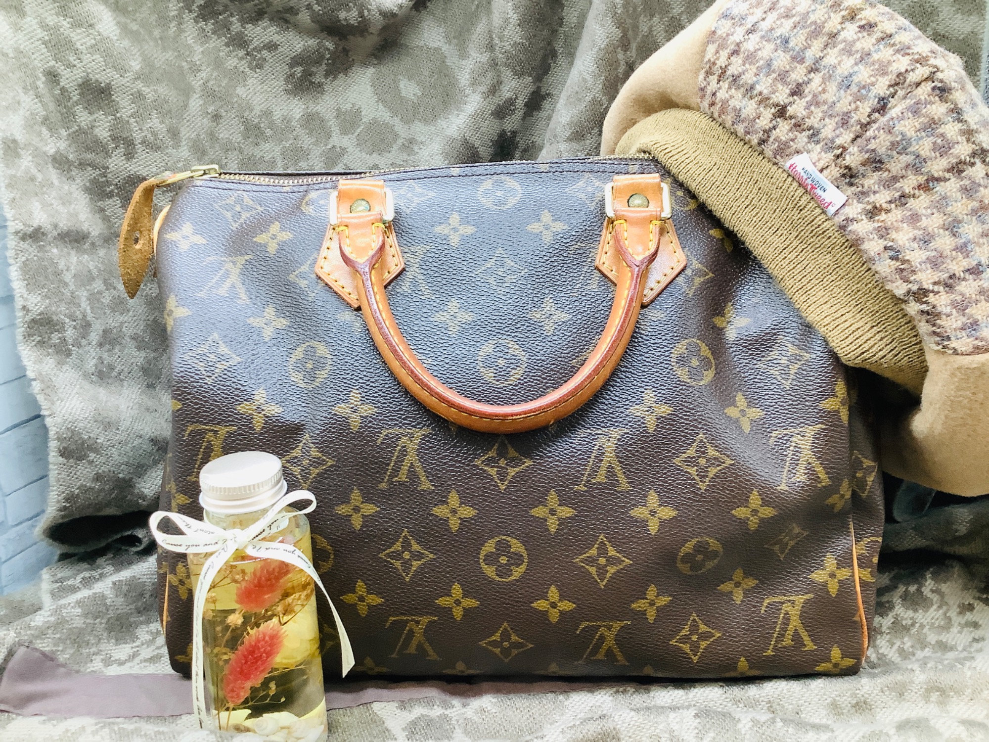 取引中GUCCI、ルイヴィトン　バッグ GUCCI・LOUIS VUITTON買取強化中！！】LOUIS VUITTONのハンドバッグ