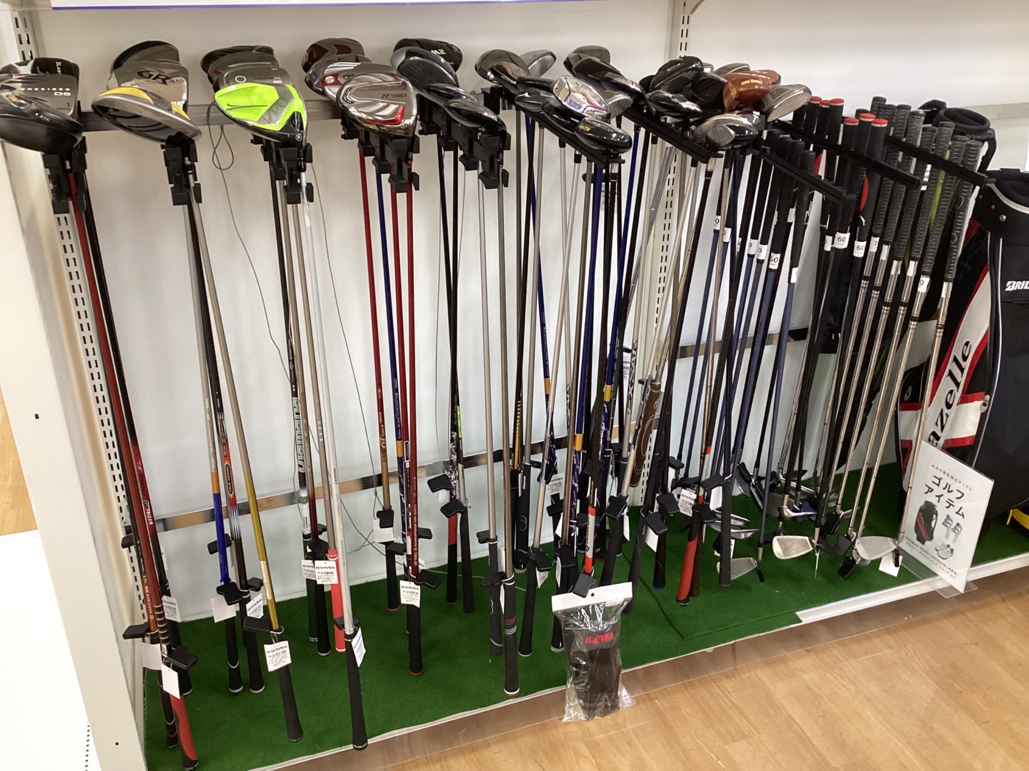 【トレファク神戸新長田】【値下げしました】HONMAのゴルフバッグ入荷しました！【取りに来れる方限定】 HONMA (ホンマ) キャディバッグ ホワイト×ブルー×レッド｜トレファクONLINE