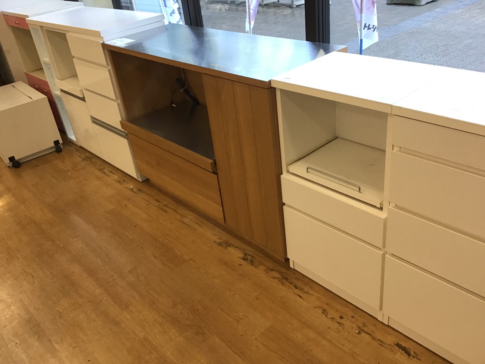 【トレファク神戸新長田】三友ファニチャーのチェスト入荷しました！【取りに来れる方限定】 家具多数展開中】新生活応援！3段チェストをご紹介します！｜2026年03