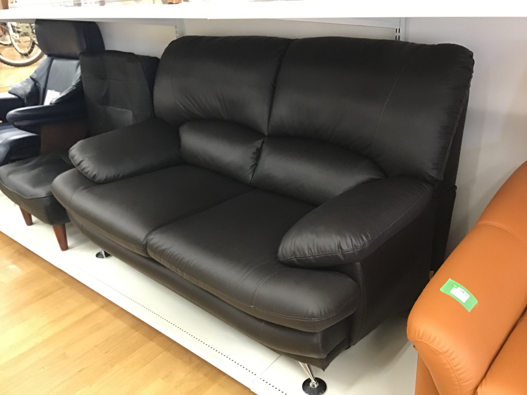 家具多数展開中】SWEETの二人掛けソファーをご紹介します！｜2026年01