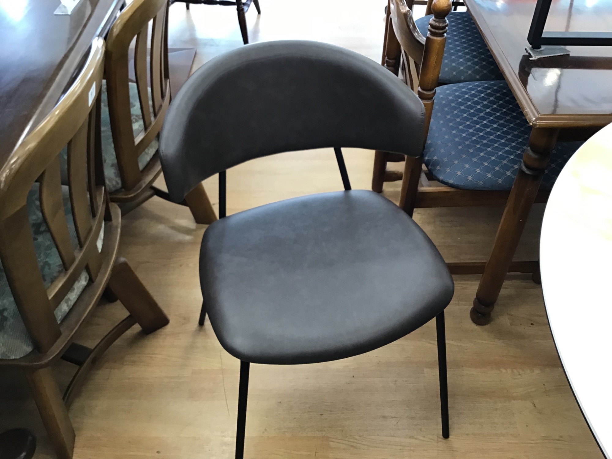 【愛品館八千代店】カリガリス　KARF　ダイニング5点セット カリガリス｜KARF｜ダイニング5点セット買取致しました｜愛品館八千代