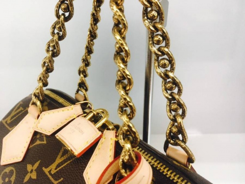 ルイヴィトン（LOUIS VUITTON）の神戸新長田