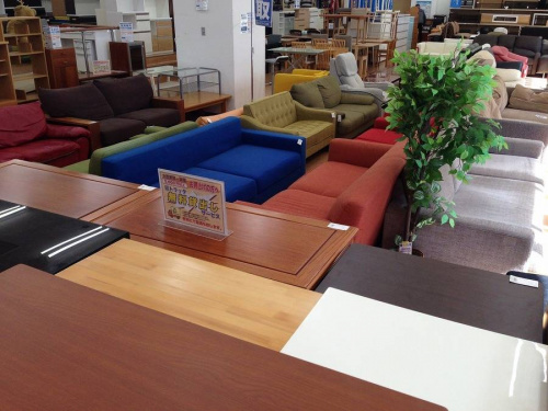 ソファー　中古　販売の関西