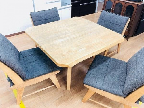 家具のダイニングセット