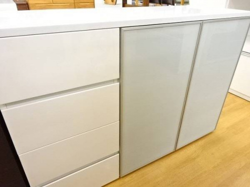 家具のキッチンキャビネット