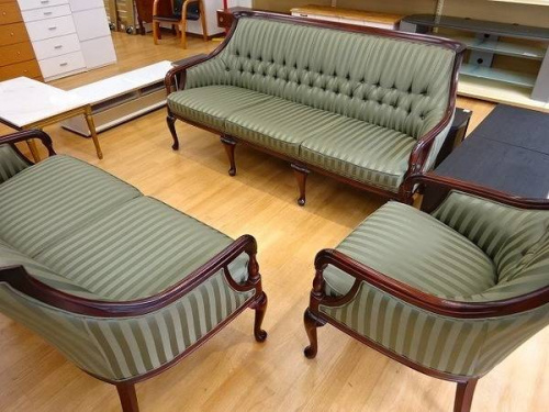 ソファーの神戸　中古家具