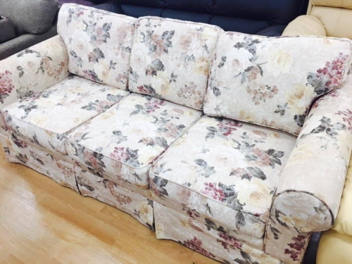 中古家具　神戸の中古ソファー　神戸