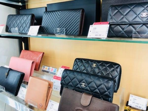 ブランド鑑定　神戸のブランド買取　新長田