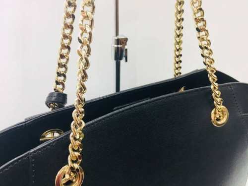 ブランド鑑定　神戸のブランド買取　新長田