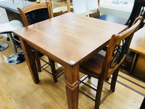 神戸　中古　家具　買取の中古ダイニング