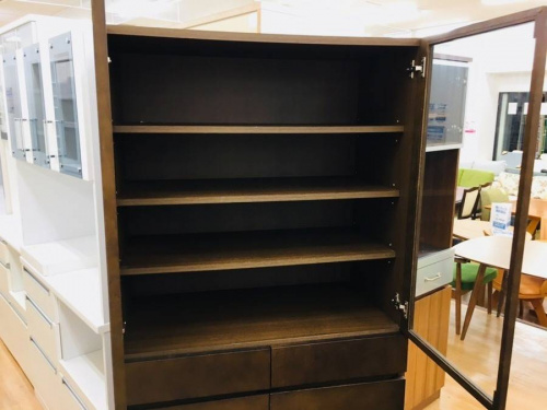 中古食器棚の家具　買取　神戸