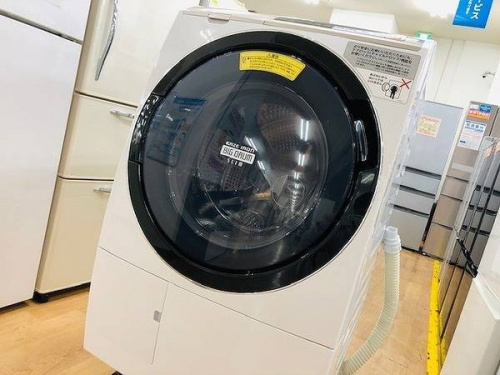 生活家電のドラム式洗濯乾燥機