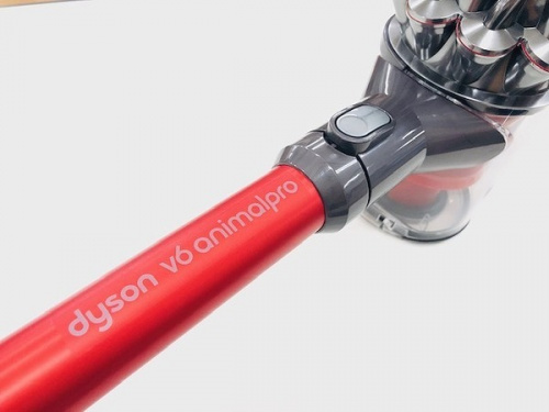 生活家電の掃除機　dyson