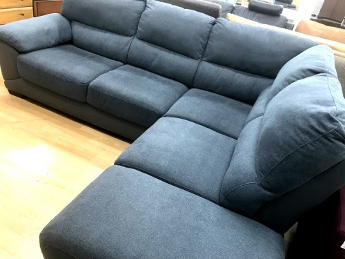 神戸　中古　家具　買取の中古ソファ　神戸