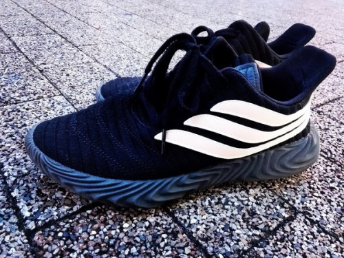 スニーカーのメンズファッション