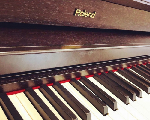 電子ピアノ　中古　の電子ピアノ　買取　