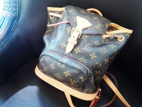 ブランド・ラグジュアリーのLOUIS VUITTON