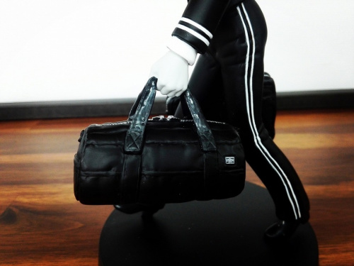 PORTER　DOLLの限定フィギュア