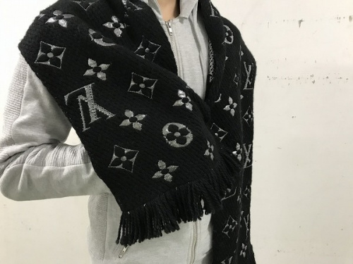 マフラーのエシャルブ