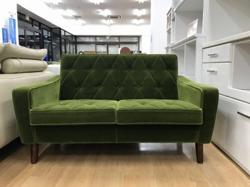 ソファのカリモク60