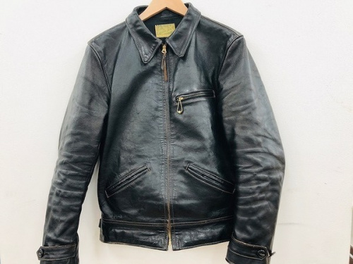 ジャケットのシングルライダースジャケット