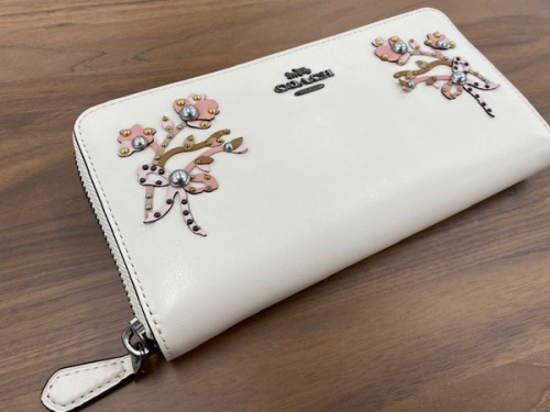 【COACH】の財布 中古 ブランド
