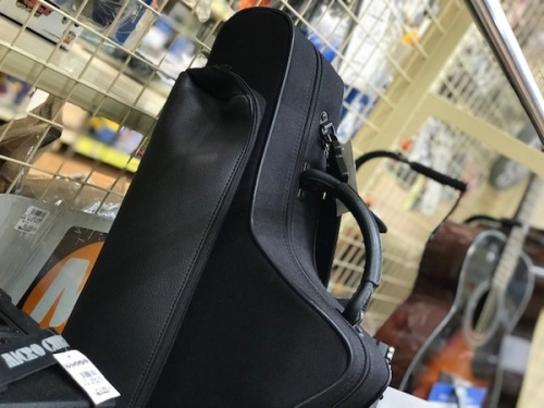 楽器　販売　中古の楽器　買取　中古