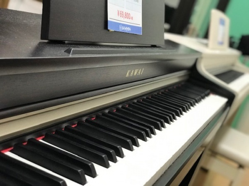 楽器　買取　中古のピアノ　買取　神戸