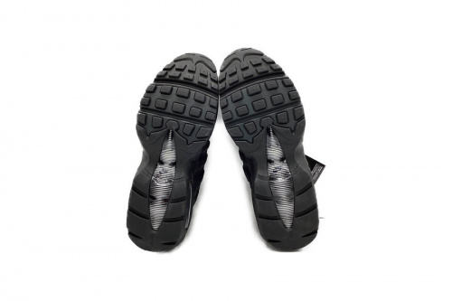 スニーカー　販売　中古のスニーカー　中古　買取