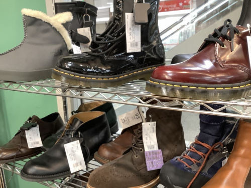 スニーカー　販売　神戸のブランド古着　中古　神戸