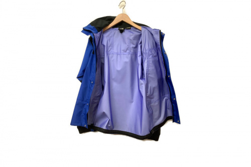 財布 販売 神戸のTHE NORTH FACE 神戸