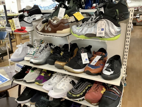 ワークブーツ　買取　神戸のスニーカー　販売　買取