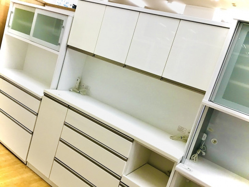 中古　家具　販売の中古家具　買取　神戸