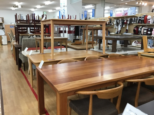 家具買取のダイニングテーブル