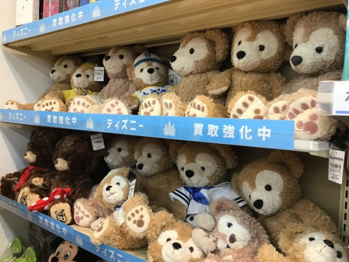 トミカのフィギュア