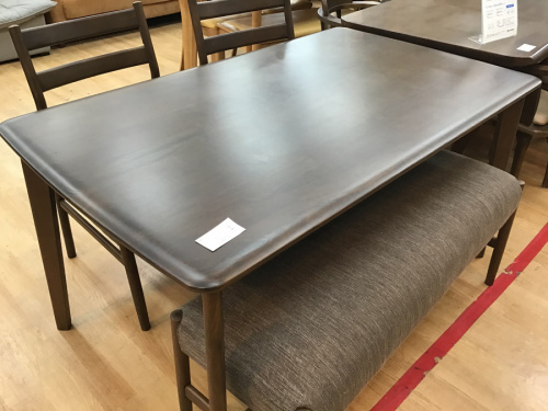 ダイニングセットの家具買取