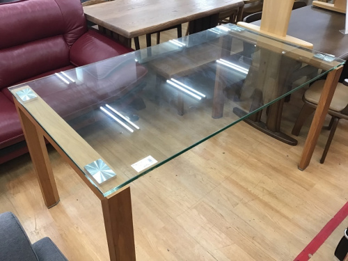 ダイニングセットの家具買取