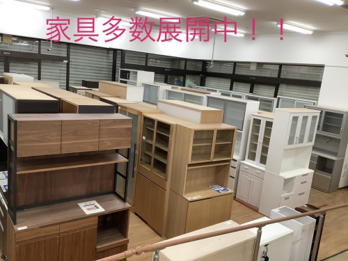 中古家具のレンジボード