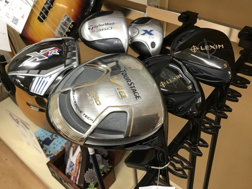 ゴルフウェアの楽器