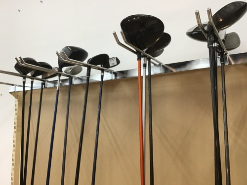 ゴルフウェアの楽器