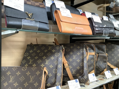 FENDI（フェンディ）のCELINE（セリーヌ）