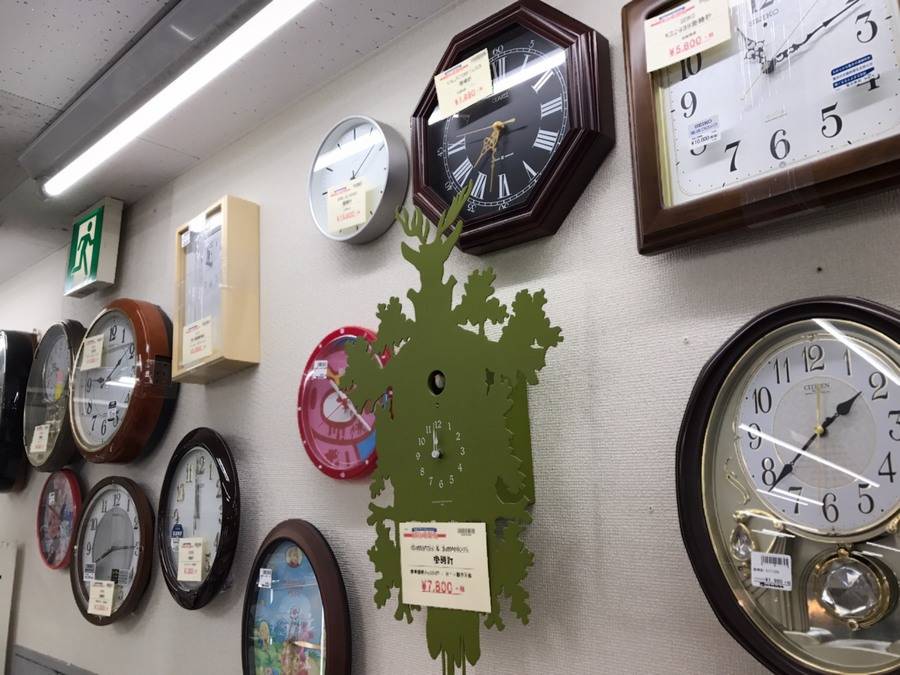 セレブの別荘に大体あるイメージのCITIZEN からくり掛時計入荷【練馬店