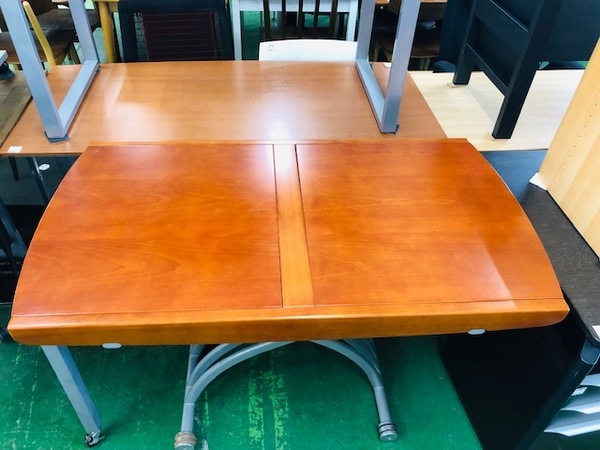 ☆オッジオ 油圧式テーブル☆リフティングテーブル OZZIO 美品！OZZIO オッジオ リフティングテーブル 昇降式 伸長