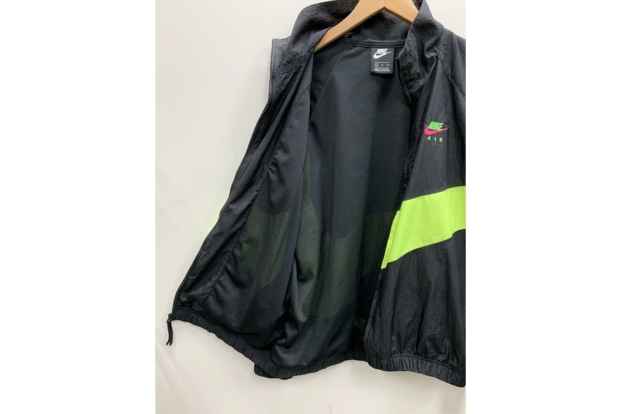 【値下げしました】ナイキ ナイロン ランニングジャケット　XL ナイキトレイル NIKE ナイキ トレイル ランニングナイロン