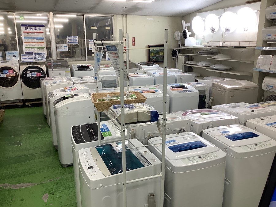 ＳＨＡＲＰ（シャープ）の２ドア冷蔵庫２０１９年製（ＳＪ－ＤＡ１４Ｄ）です。【トレファク東大阪店】 SHARP/シャープ】ガラス扉の2ドア冷蔵庫 SJ-GD14D 入荷しました