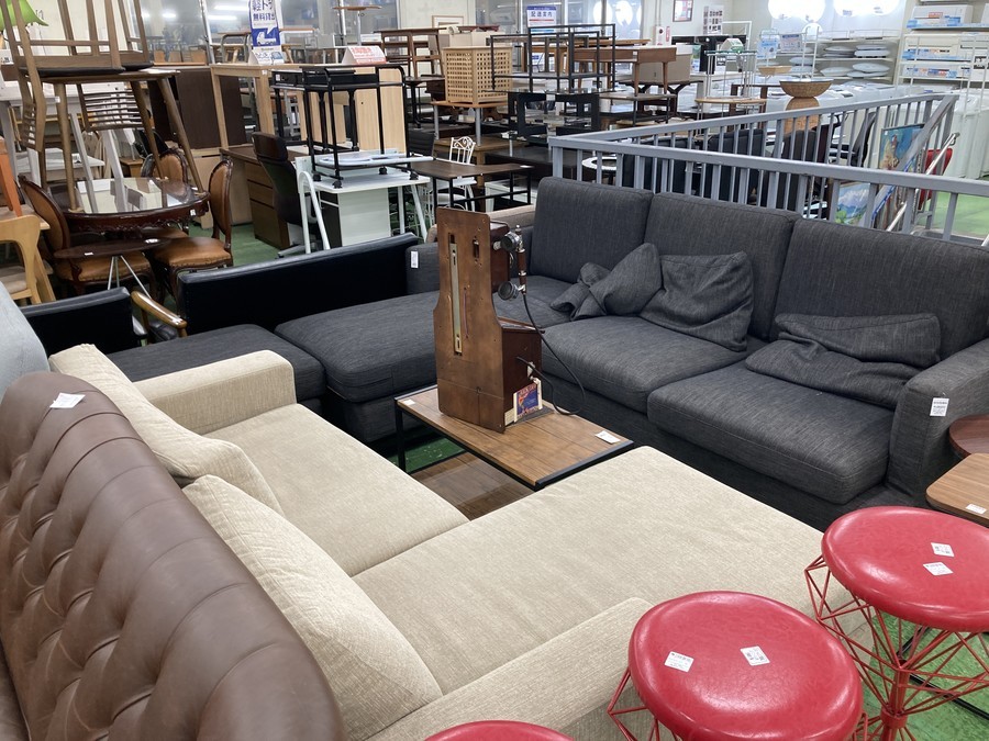 UNICO（ウニコ）SIGNE ベンチダイニングセットを買取入荷しました