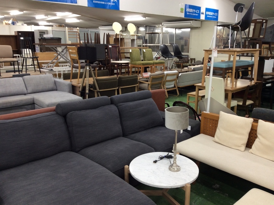 【値下利益ほぼなし】BAUHAUS社製　バウハウス　ソファ　2人がけ BAUHAUS（バウハウス）の2人掛けソファのご紹介です！【練馬店