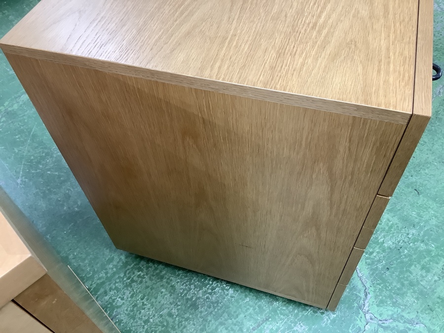 arflex(アルフレックス) ストリプスシリーズのワイドチェストを買取